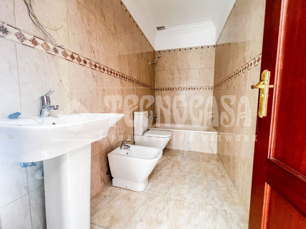 atico-en-venta-en-calle-obispo-perez-caceres-12-big-18