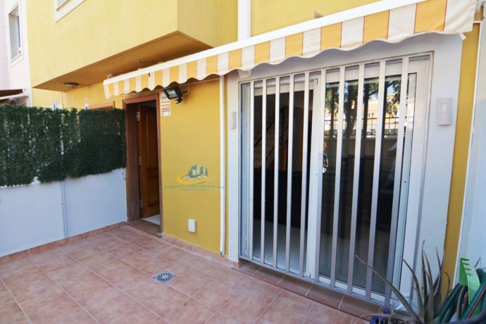 chalet-adosado-en-venta-en-calle-jara-6-big-2