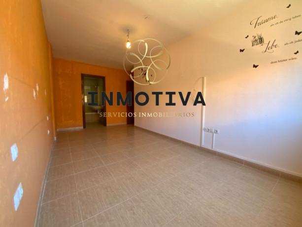 chalet-adosado-en-venta-en-san-isidro-big-18