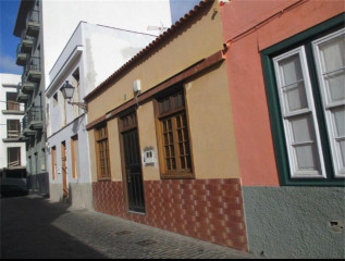 Cortijo en venta en calle Julio Arencibia, 5