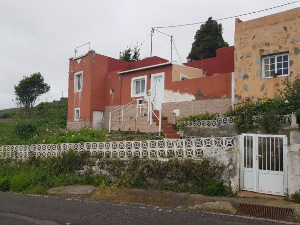 casa-o-chalet-independiente-en-venta-en-carretera-el-amparo-2-big-0