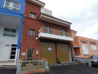 Casa o chalet independiente en venta en calle guayadil, 4