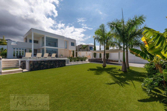 casa-o-chalet-en-venta-en-playa-paraiso-big-11