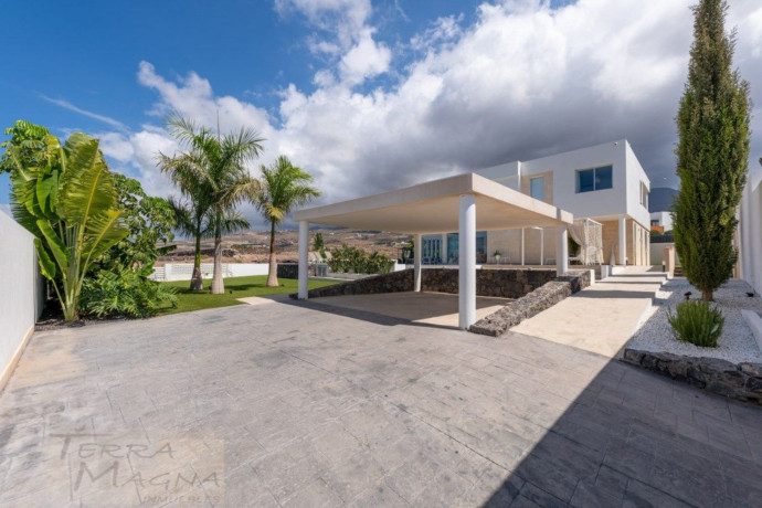 casa-o-chalet-en-venta-en-playa-paraiso-big-10