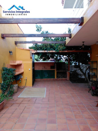 casa-o-chalet-independiente-en-venta-en-medico-ernesto-castro-big-23