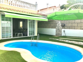 Chalet pareado en venta en Palm Mar