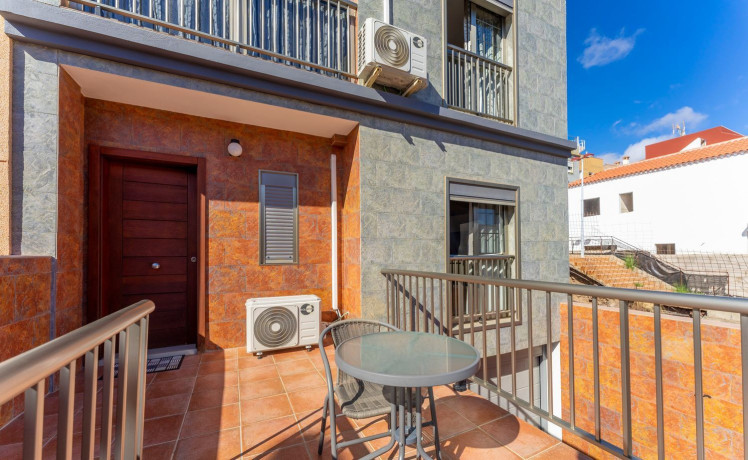 chalet-pareado-en-venta-en-calle-alvaro-pena-ramos-17-big-5