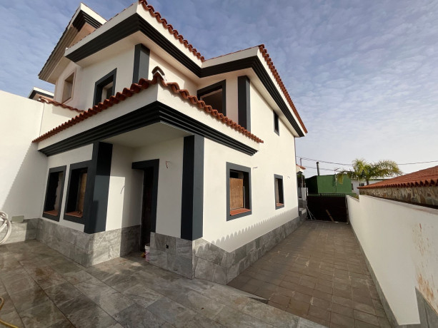 chalet-pareado-en-venta-en-mejeneros-big-8