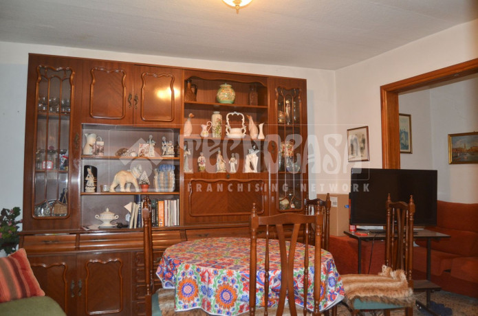 chalet-pareado-en-venta-en-paseo-araucarias-big-12