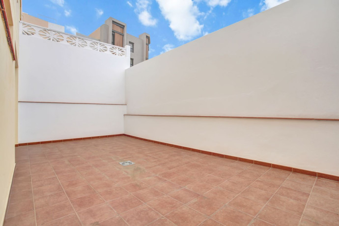 chalet-adosado-en-venta-en-calle-canarias-big-28