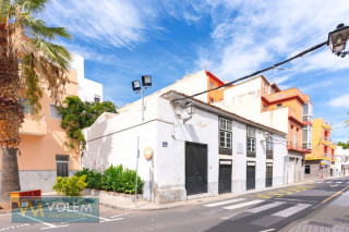 Casa de pueblo en venta en calle de Santo Domingo