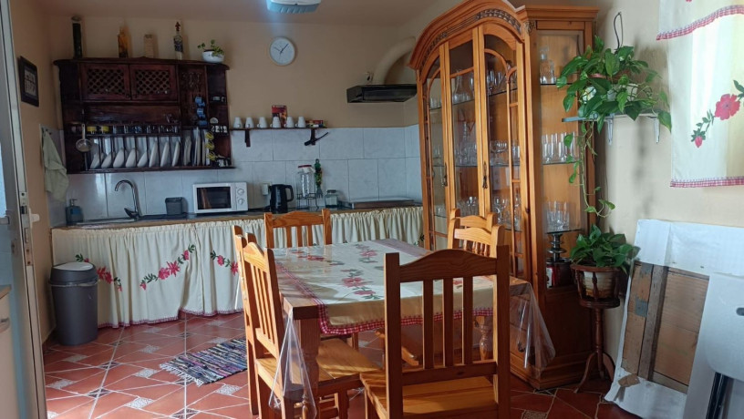 finca-rustica-en-venta-en-calle-rodrigo-19-big-2