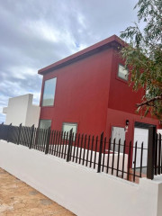 Chalet pareado en venta en calle hinojo, 3