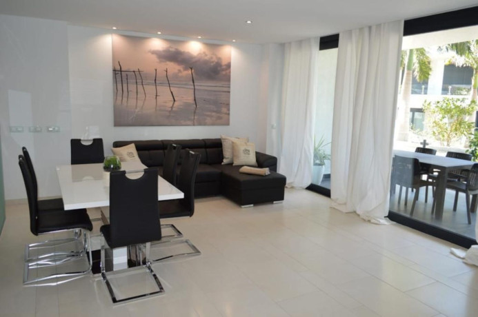 piso-en-venta-en-avenida-el-palm-mar-big-6