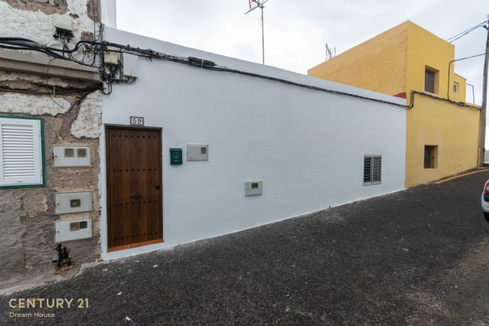 casa-terrera-en-venta-en-la-cruz-big-0