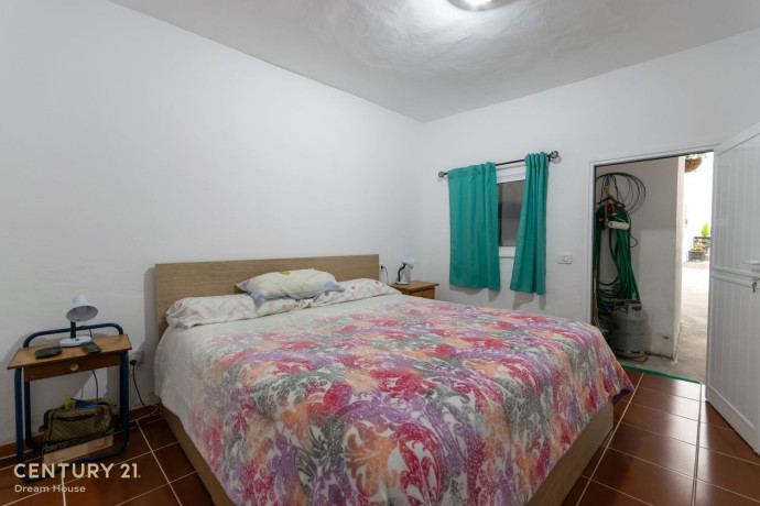 casa-terrera-en-venta-en-la-cruz-big-20