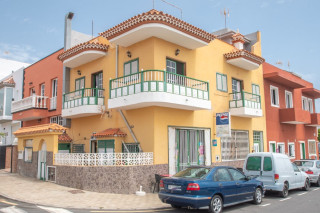 Casa o chalet independiente en venta en calle Basalto, Piedra hincada, guia de isora