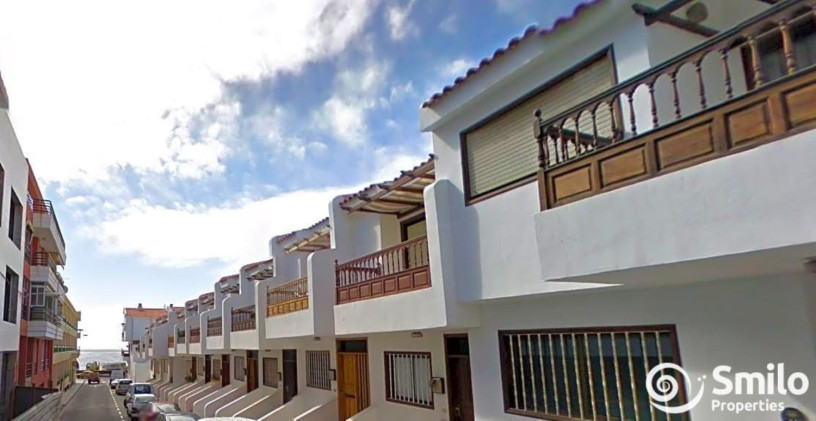 casa-o-chalet-independiente-en-venta-en-calle-isla-de-fuerteventura-big-2