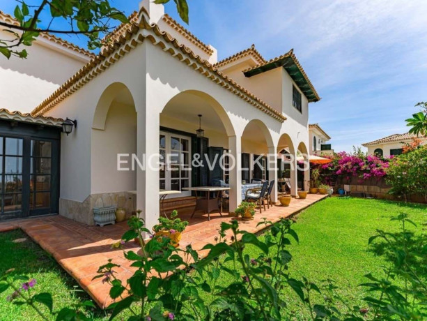 casa-o-chalet-en-venta-en-chayofa-big-1