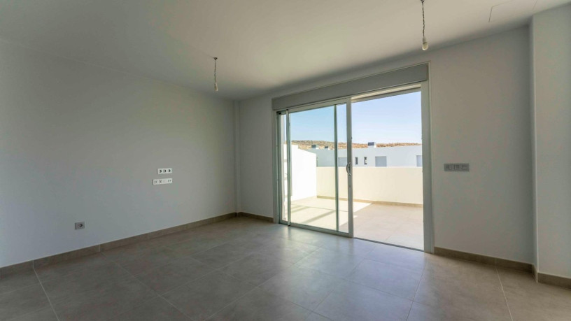 chalet-adosado-en-venta-en-avenida-mar-adriatico-big-14