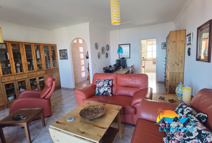 chalet-adosado-en-venta-en-sauzal-21-big-22