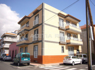 Piso en venta en calle las Maretas, 12