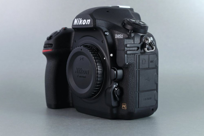 nikon-d850-en-embalaje-original-big-4