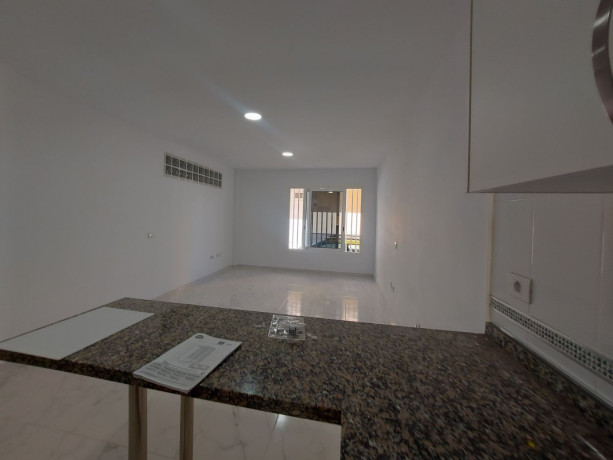 piso-en-venta-en-calle-el-majuelo-cabo-blanco-7-big-1