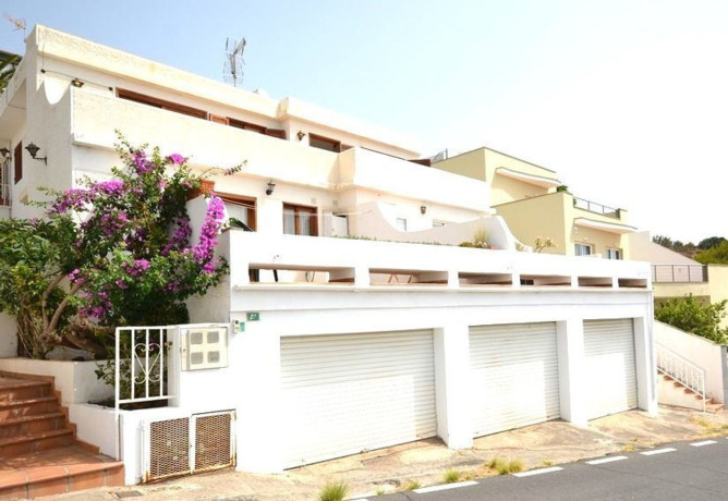 casa-o-chalet-independiente-en-venta-en-calle-verodes-27-big-1