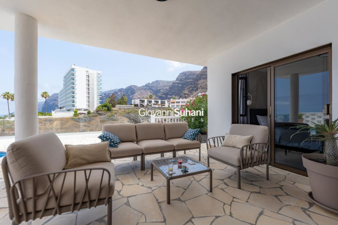 casa-o-chalet-independiente-en-venta-en-acantilados-de-los-gigantes-big-4