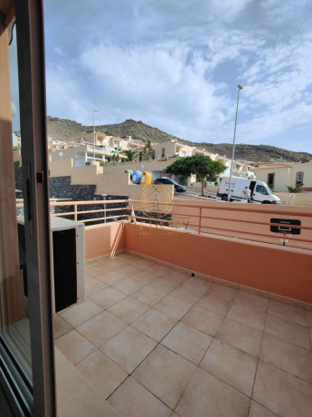 chalet-pareado-en-venta-en-urbanizacion-playa-fanabe-46-38670-costa-adeje-santa-cruz-de-tenerife-big-24