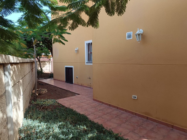 casa-o-chalet-independiente-en-venta-en-labrusca-big-25