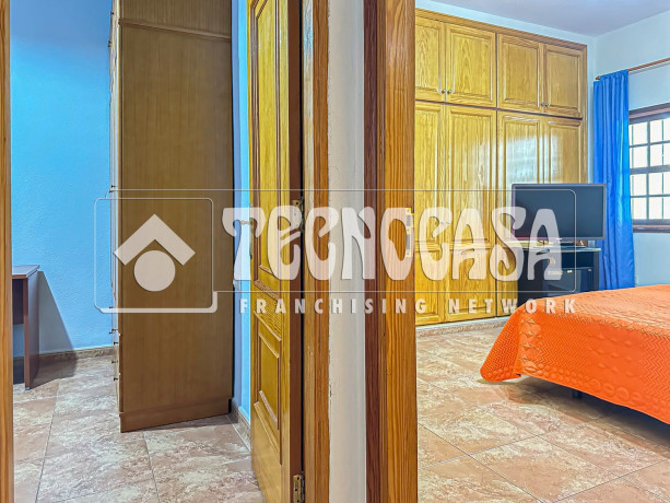 chalet-adosado-en-venta-en-tejina-big-13