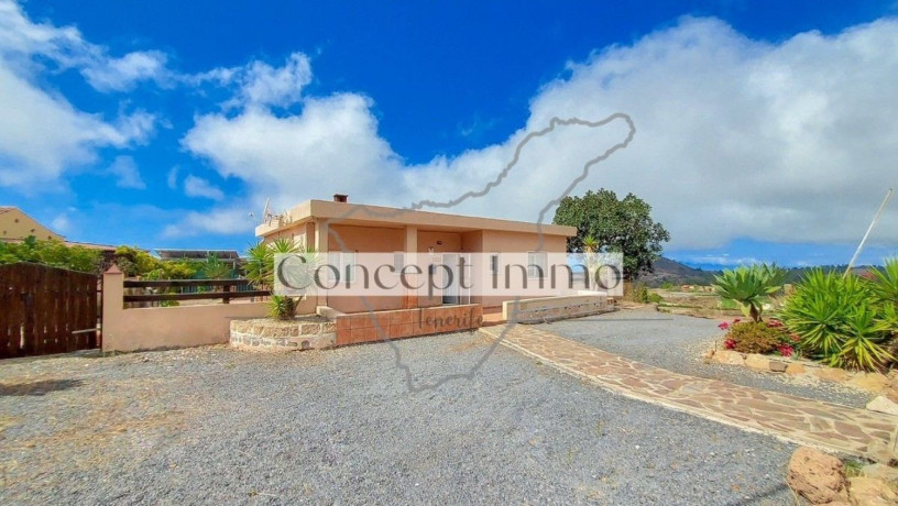 casa-rural-en-venta-en-vilaflor-big-12