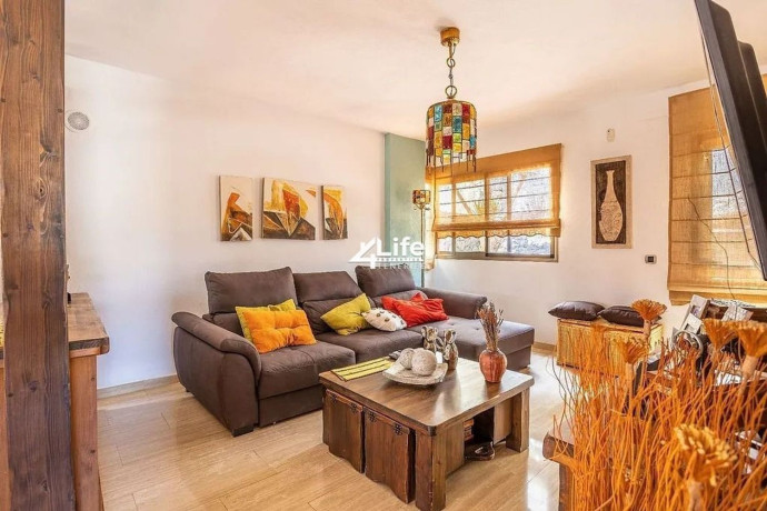 casa-o-chalet-independiente-en-venta-en-avenida-kurt-konrad-mayer-big-5