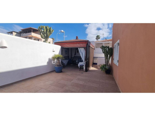 casa-o-chalet-en-venta-en-calle-isora-big-21