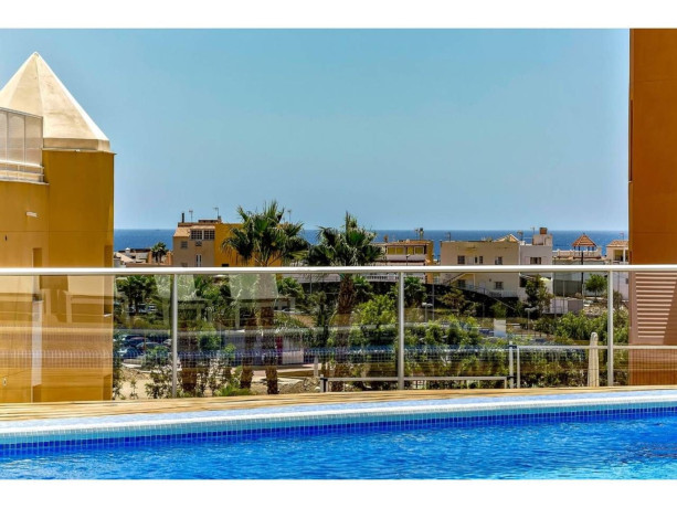 piso-en-venta-en-calle-playa-de-diego-hernandez-big-14