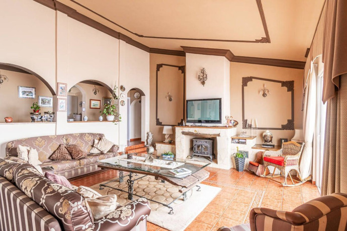 casa-rural-en-venta-en-los-menores-big-4