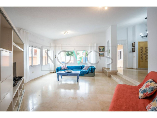 casa-o-chalet-en-venta-en-calle-el-tenique-12-big-5