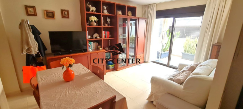 chalet-adosado-en-venta-en-cho-guaza-big-7