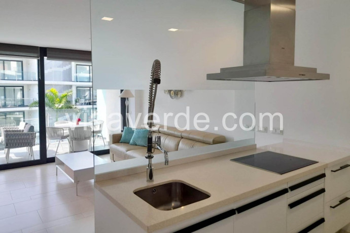 piso-en-venta-en-avenida-el-palm-mar-2-big-4