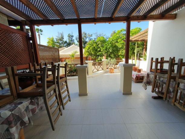 chalet-adosado-en-venta-en-los-cristianos-big-5