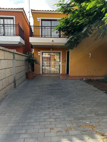 casa-o-chalet-independiente-en-venta-en-calle-la-brusca-14-big-1