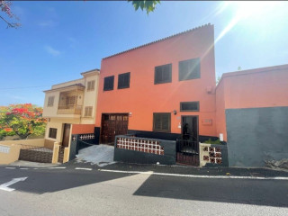 Chalet pareado en venta en calle Cruz de los Martillos, 56