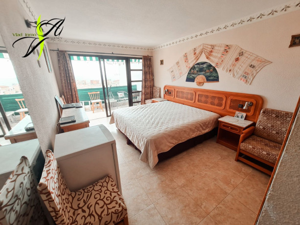 chalet-adosado-en-venta-en-calle-catalunya-4-big-20