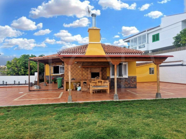 casa-o-chalet-en-venta-en-la-perdoma-san-antonio-benijos-big-2