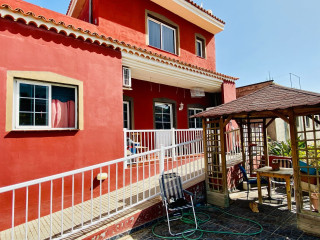 Chalet pareado en venta en Charco del Pino