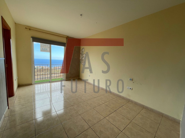 chalet-adosado-en-venta-en-canarios-big-13