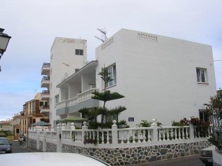 PUERTO DE LA CRUZ, EDIFICIO. VENDO.