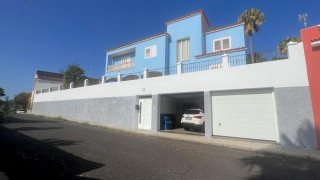 Casa o chalet independiente en venta en calle las Adelfas